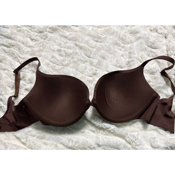 SKIMS | Ultimate Collection Push Up Plunge Bra - Size 34DD. - Picture 4 of 7